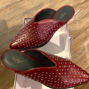 NEW WITH BOX Botkier Trixie Leather Mule in 'Bordeaux'--Size 7.5